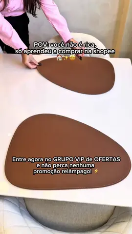 Apaixonada por esse jogo americano orgânico! 🥹😍 #jogoamericano #couro #cozinha #sousplat #mesaposta 