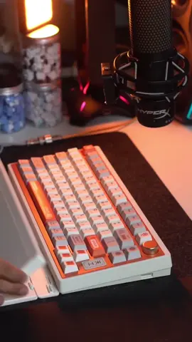 Bàn phím cơ thiết kế đẹp giá mềm cho cả nhà đây nha #banphimco #banphimgaming #banphim #banphimmaytinh 