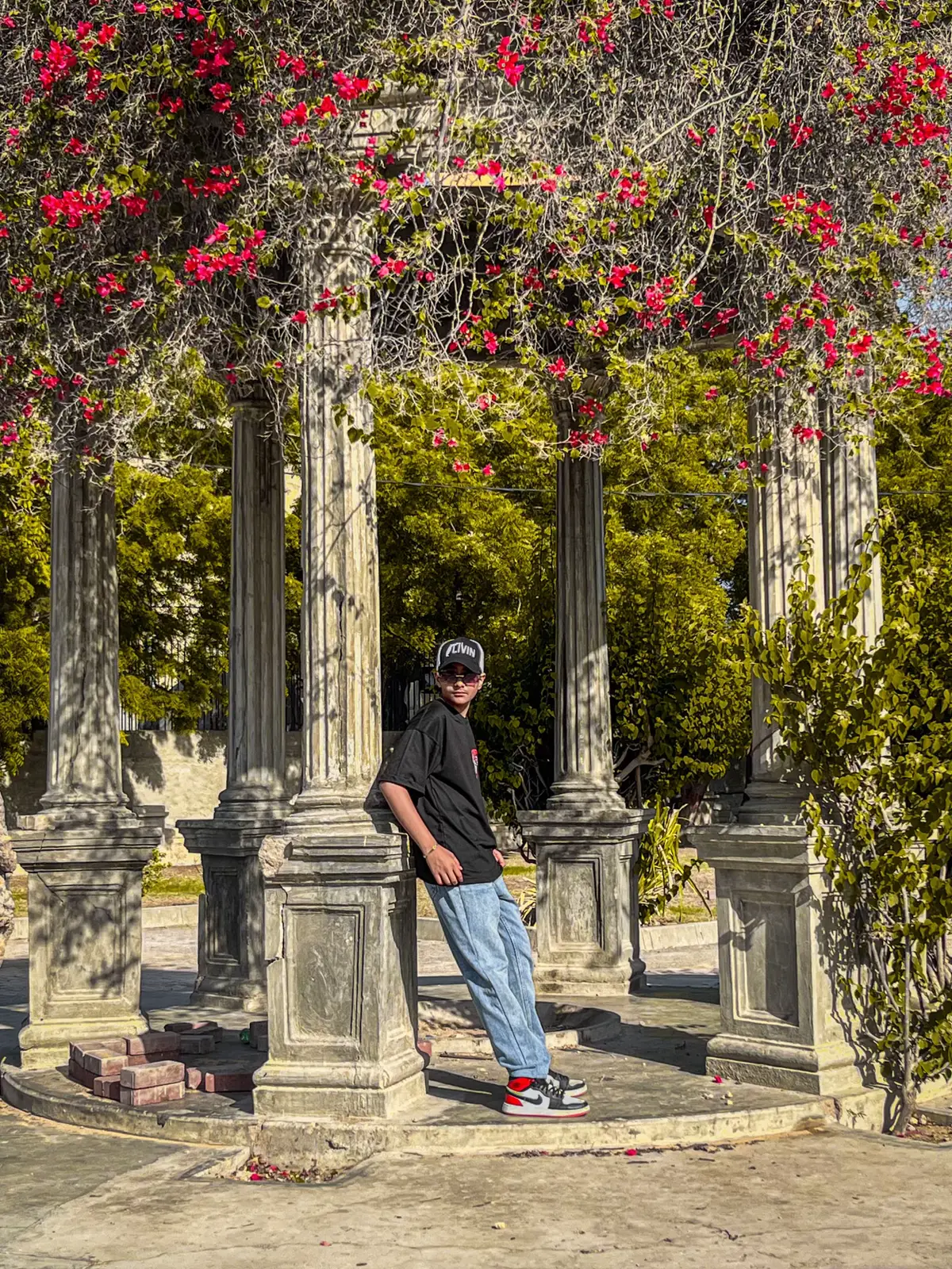 SUBSCRIBE MY YOUTUBE CHANNEL LINK IN BIO🔗👇🏻#pakistan #click #photography #tiktok #belikeayan #belikeayan01 