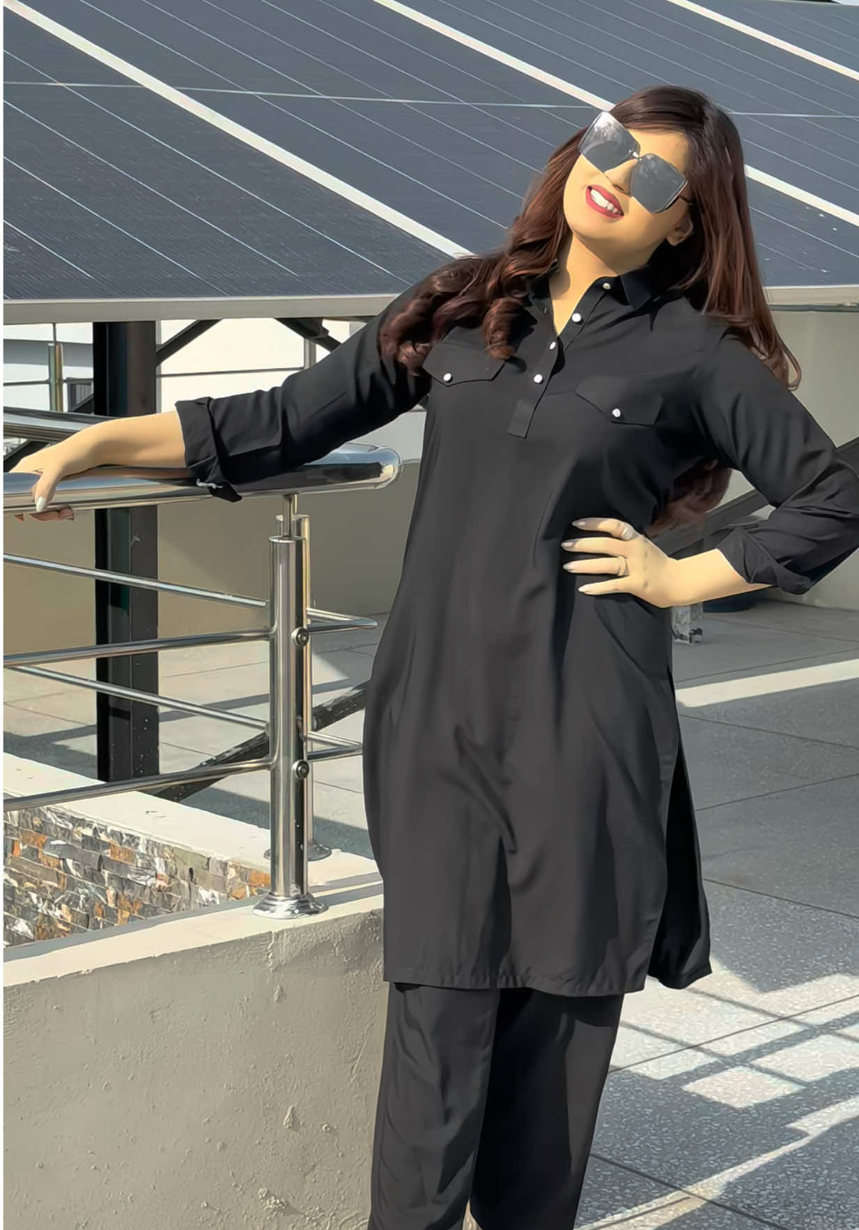 BLACK LOVERS🖤👀☠️ @Pindi…Girl💜 