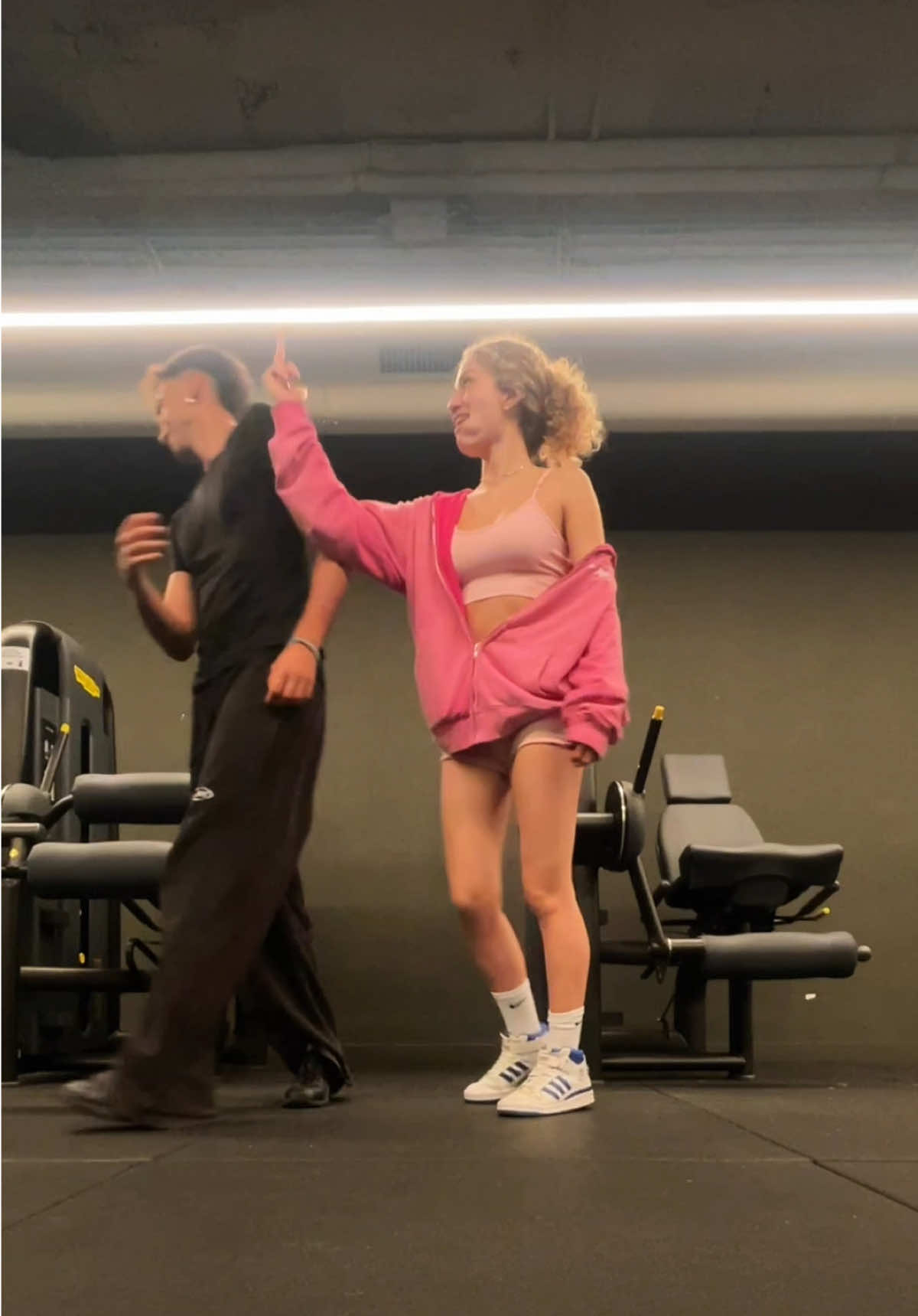 @Clubsdir pa los gustos los colores… 