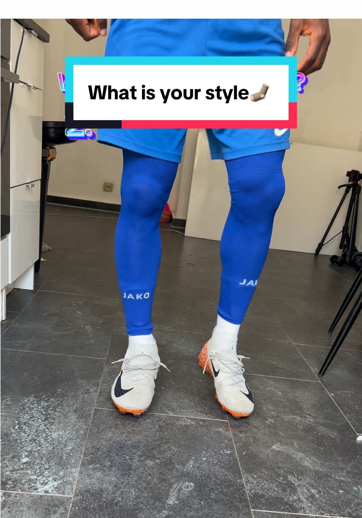 What is your style 1-2-3 ? #socks #footballtiktok #footbal #goviral #foru #forupage #baller #relatable #dybala #messi #Cr7 