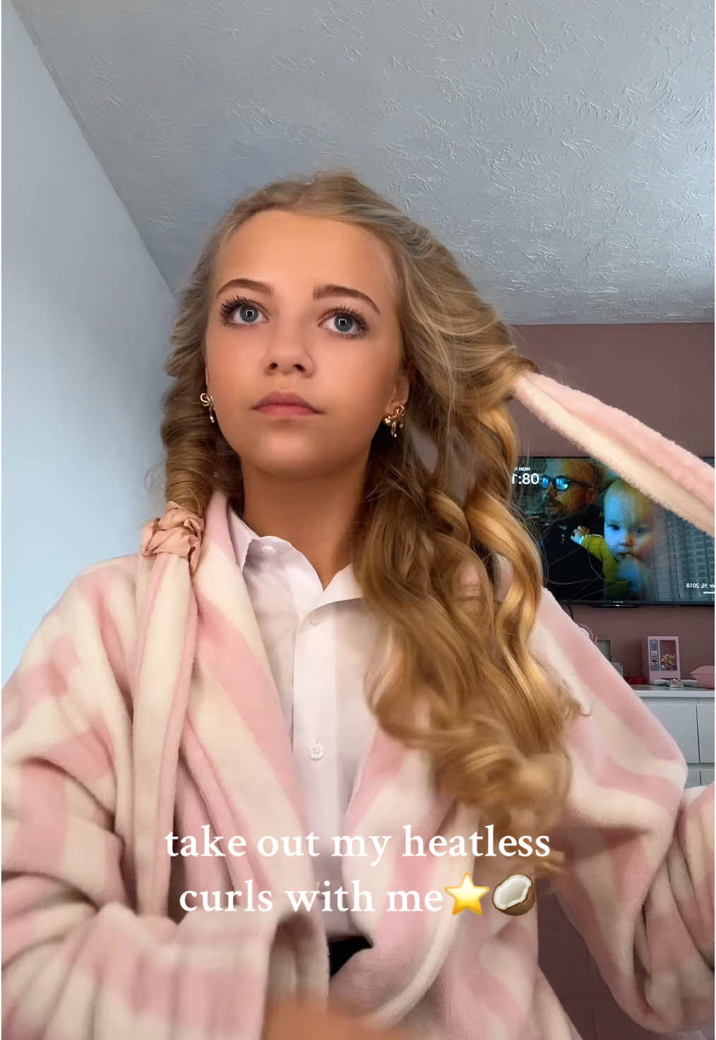 love heatless curls🤍 #hair #tutorial #grwm #heatlesscurls #fyp #xyzbca #viralvideo #foryoupage 