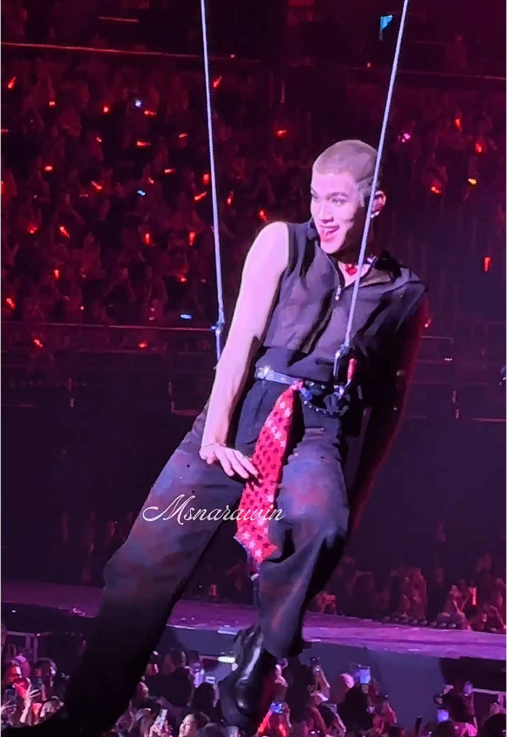 13 hours in the air, and I’d do it 100 times again for a night like that. You were unforgettable.💕 There’s still so much footage I haven’t even touched yet, but I had to post this one first. Missing you already. @Fourth  @Momfourth4  #LOLFanFest2025 #Fourthnattawat #โฟร์ทณัฐวรรธน์  #geminifourth #gemini_nt  #lolfanfest2025d2 #lolfanfest2025d1 #gmmtvofficial 