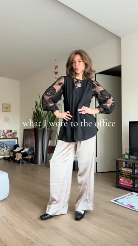 Wore this last week and forgot to post it 🕺🕺loveee a neutral moment that plays with different fabrics/textures✨ #officeootd #officestyle #OOTD #styleinspo #washingtondc 