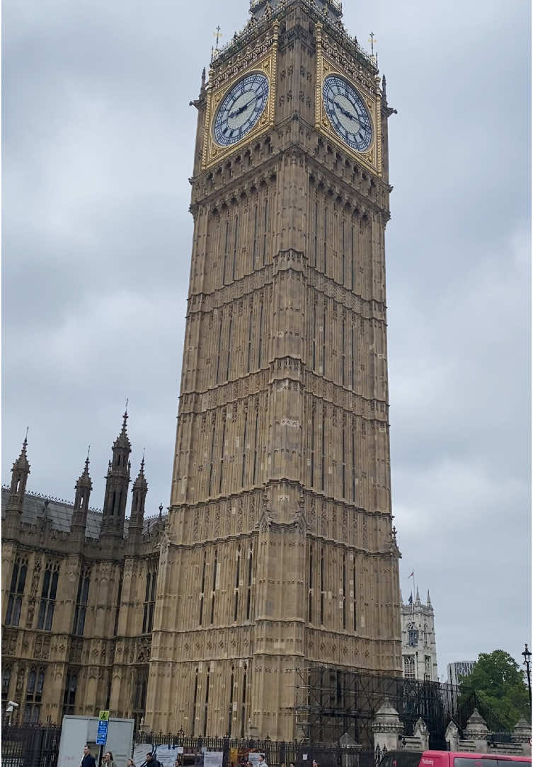 May 19 #london #uk #bigben #travel #fypシ゚ #enjoy #fun #explore #Adventure #fyp #landmark #enjoylife #livelife 