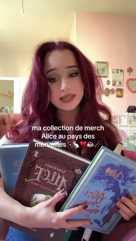 Maintenant j’ai plus qu’à trouver tout autant de merch pour Alice madness returns et Coraline 🐇🗝️♥️ ꩜ #aliceinwonderland #aliceaupaysdesmerveilles #alicemadnessreturns #specialinterest #collection 