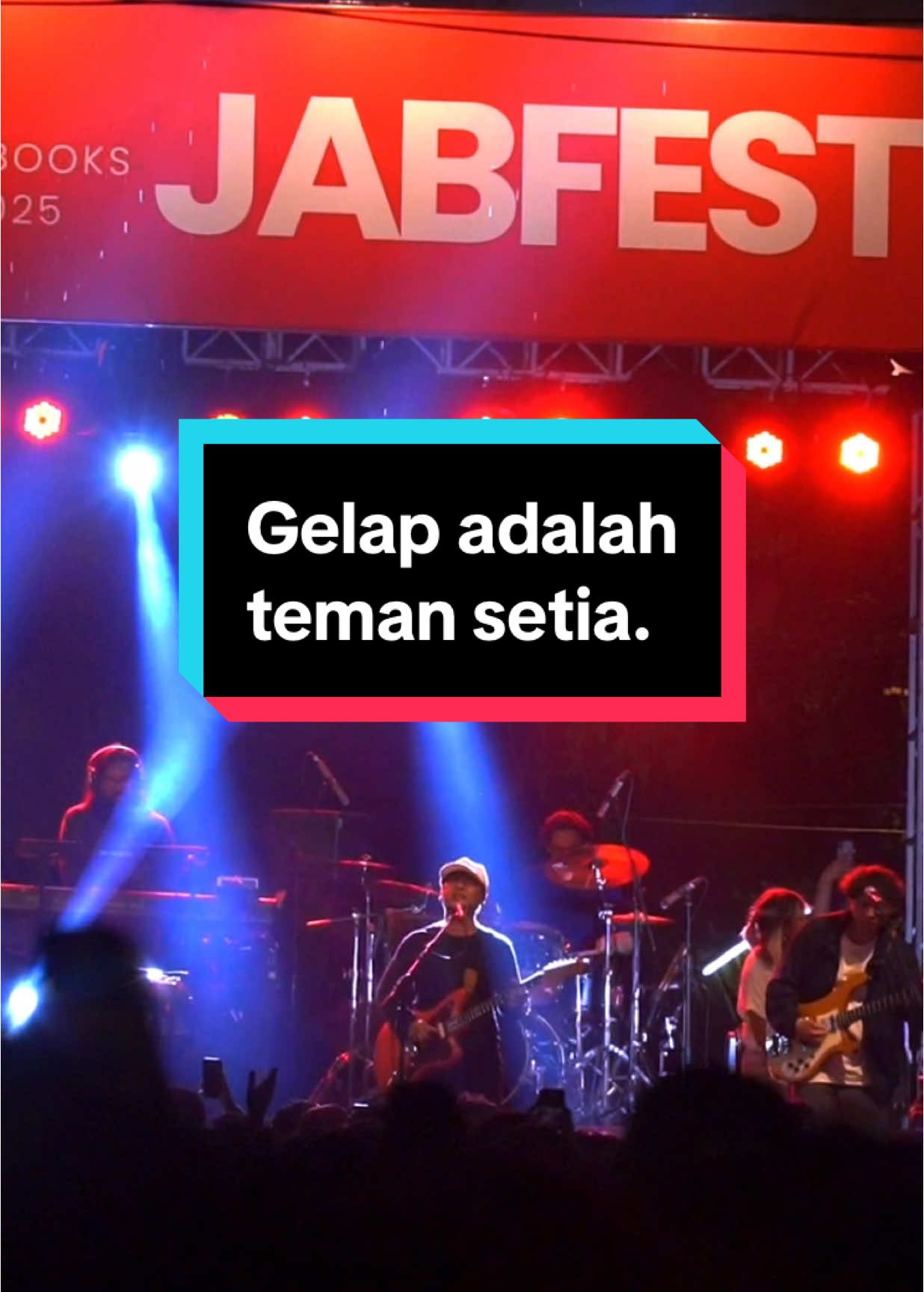 Jarang2 lihat ERK konser loh