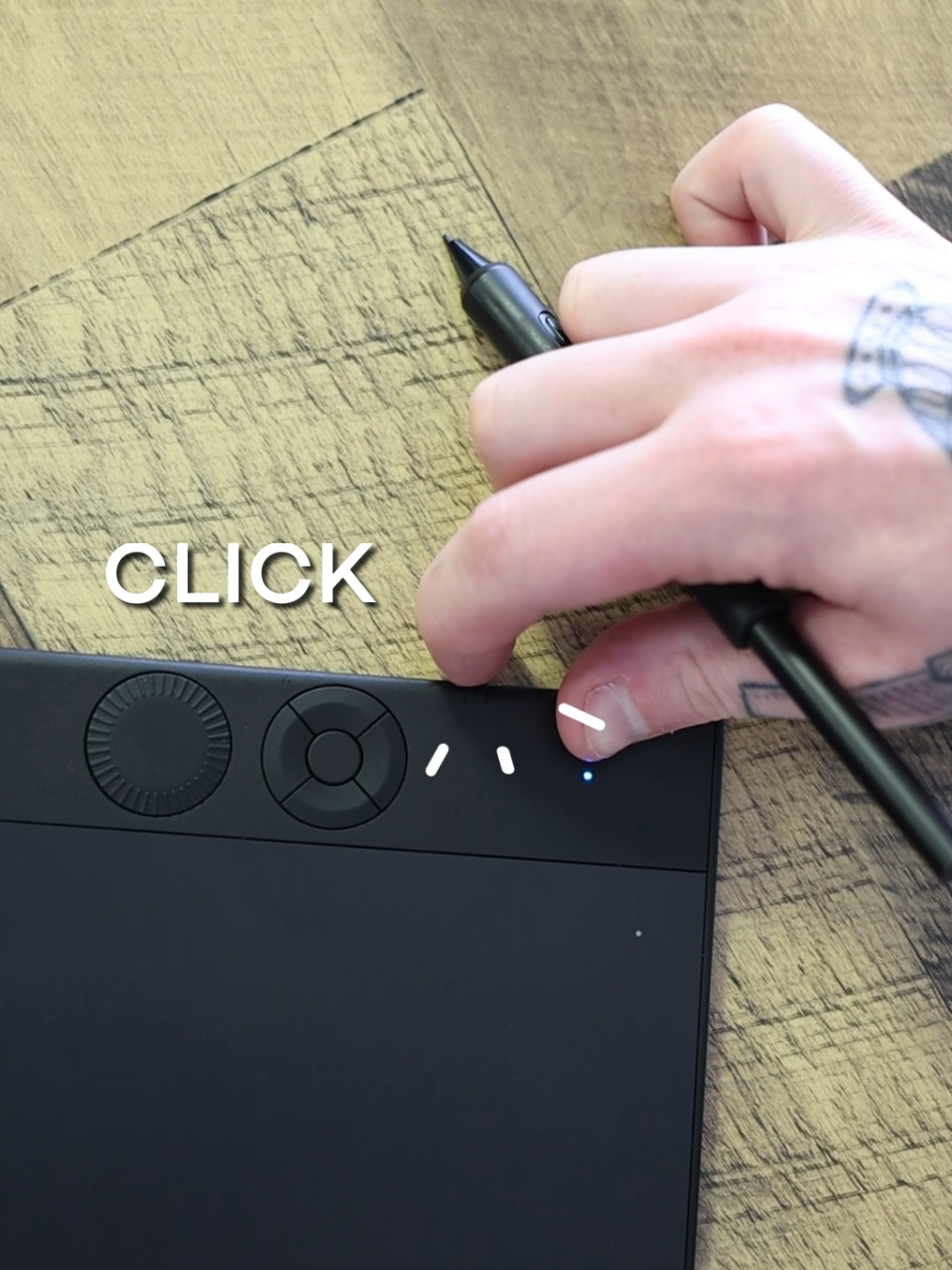 The new Wacom Intuos Pro is your multitasking MVP 💪 with multi-point Bluetooth, letting you stay connected to two computers at the same time. ⁣ No re-pairing, no lag, just pure flow. 💻↔️🖥️⁣ #wacomtablet #IntuosPro #WacomIntuosPro 