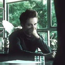 IT ALREADY STANKKK #twilightsaga #robertpattinson #edwardcullen #foryou #edwardcullenedit #edit #robertpattinsonedit #mickey17 #bellaswan #twilightedit #fyp #vsp #thebatman 