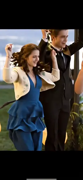 Bella and Edward #foryou #twillightsaga #bellaswan #fy #forkswashington 