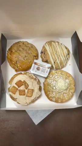 Crave Cookies line up this week! Very solid! I actually got to meet the owners this week! Very nice people! Happy Monday and thanks for watching! @cravecookiesndrinks  #cookandcrop #crave #cravecookies #cookie #cookies #review #foodreview #eat #eating #mukbang #yum #delicious #tasty #treat #snack #dessert #desserttok #sugar #sweet #sweets #sweettooth #tiktok #fyp #fypage #foryou #foryoupage #food #Foodie #FoodLover #FoodTok #foodtiktok #monday 
