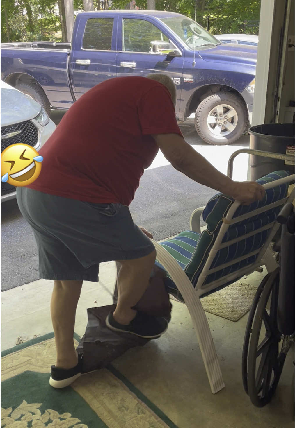 Happy Monday Jock 🤣😭😭☂️ #grandparents #funny #caregiver #grandpa #nothingworks #family #laugh 