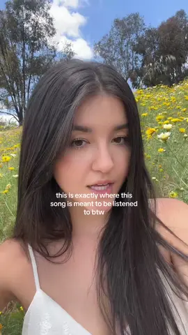 i wrote the garden to be listened to here while sobbing 💝💐💐