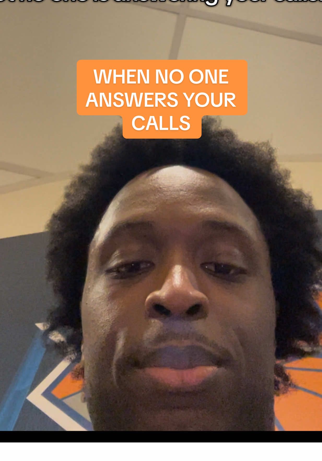 give us a call, we’ll answer 🙂🧡💙 #nyknicks #easternconferencefinals #nbaplayoffs #oganunoby #sports 