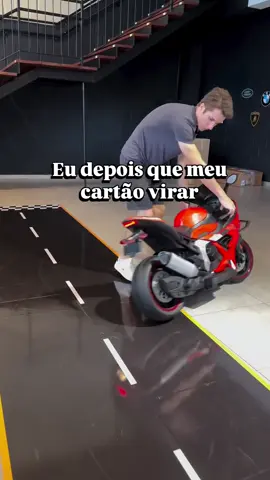 Garanta essa linda moto 24v pelo WhatsApp 49 99142-7360 #carrinhoeletricoinfantil #motocross #motorizeikids 