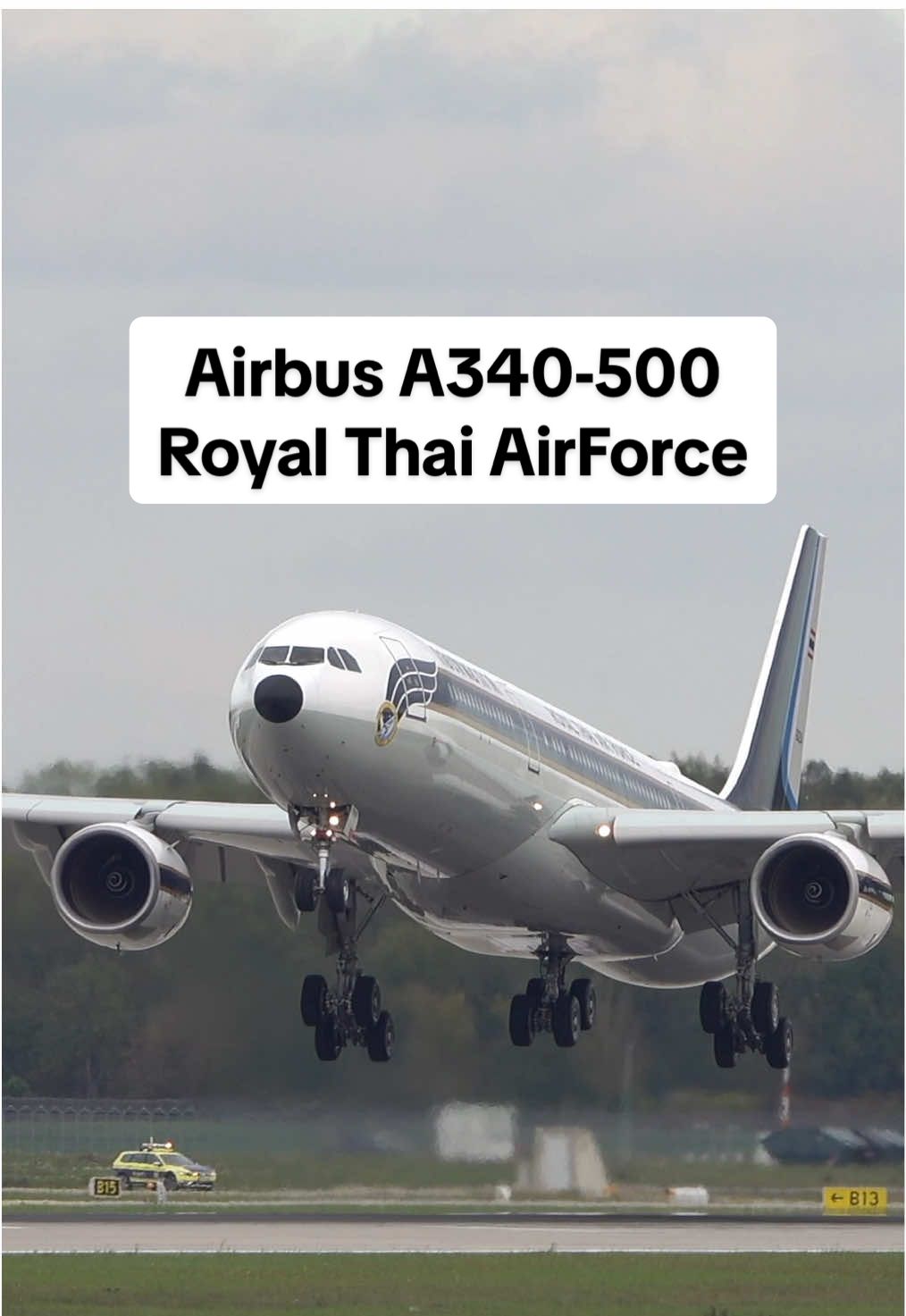 #royal #thailand #airforce #airbus #a340 #arrival #munich #airport #thai #thailand🇹🇭 #airbuslovers #airbusa340 #king #royalfamily #landing #approach #plane #planespotting #aircraft #jet #jumbo #widebody #longrange #aeroplane #aviation #aviationlovers #aviacion #münchen #eddm @Marc Helbling 🇨🇭🇨🇭🇨🇭🇨🇭 @Plane Lady✈️✈️✈️🇩🇪 🇨🇭 @Plane Spotting München @Plane_spotter_pxo @✈️ALL AVIATION PLANESPOTTER✈️ @Thailand @a340 @AirbusAviation @𝒩𝒾𝒸𝑜 @@EDDM.Planespotter_25 @eddm_spotting 