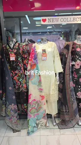 brit Fashion alum rock road birmingham #clothes #videoviral #alumrock #asian #uk #bimingham #asian #uk #bradford #london #alumrock 