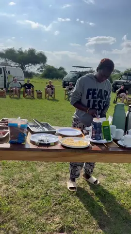 Breakfast in the wild anyone #travel #traveltiktok #travelwithAsiimwe #memories #fyp #exploreuganda #nationalpark #uganda #visituganda #roadtrip #sunrise #murchisonfallsnationalpark 