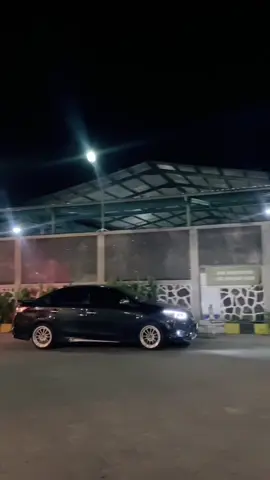 Lek kabeh dipikir saiki, mene mikir opo 