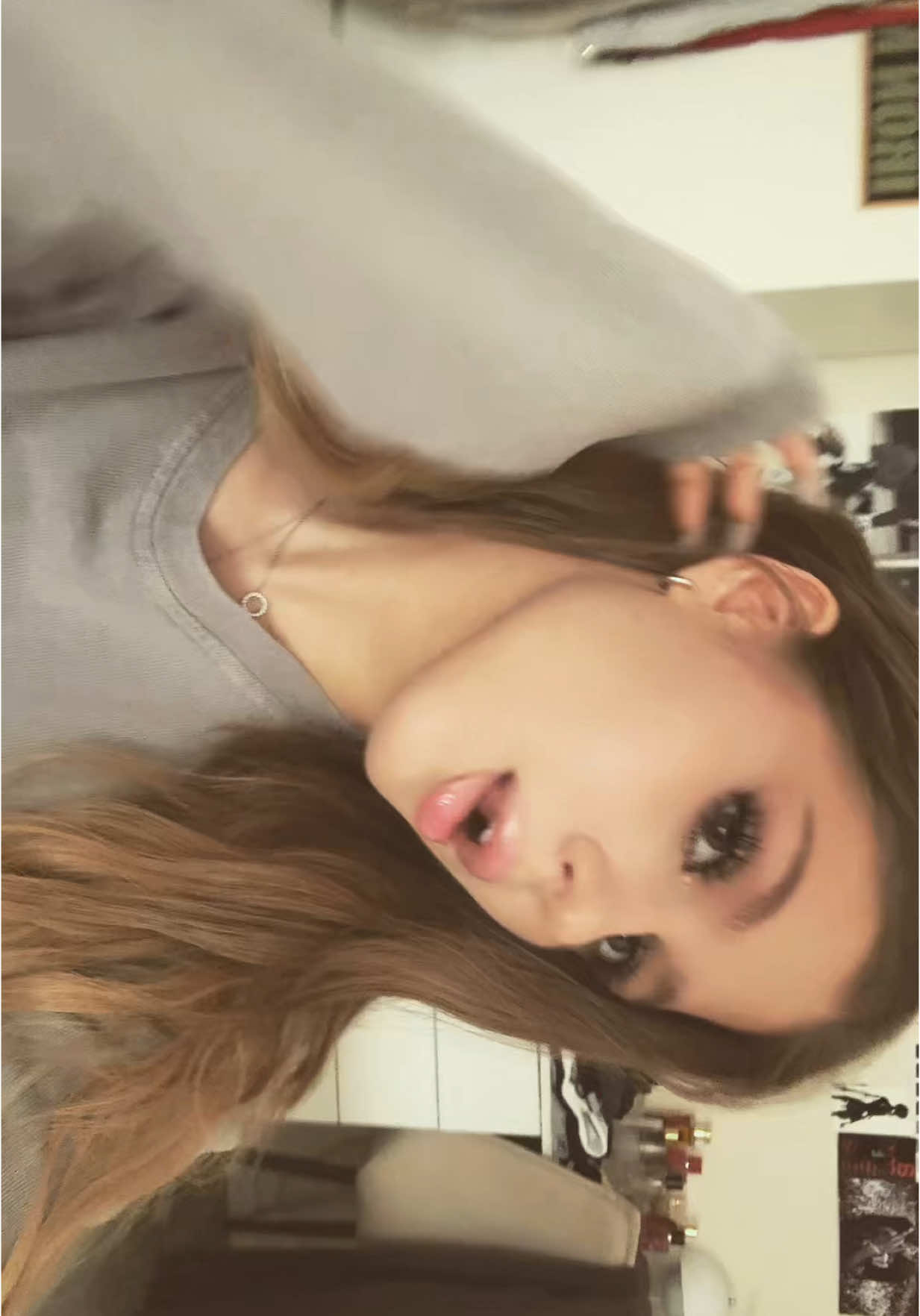 🤭