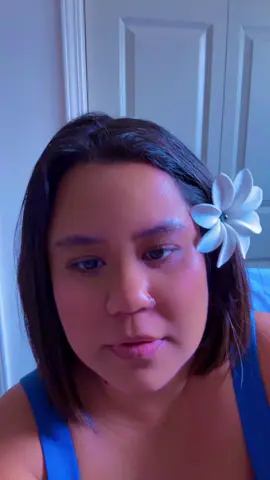 I have snacks #fypシ゚viral #beammeupscotty #alienabduction #mondaymotivation #letsgo #comedy #creatorsearchinsights #viraltiktok #viralvideos #snacks #hawaiilife #momlife 