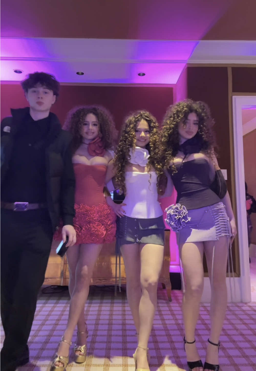 Had the best times ever with @T-Mobile and so excited for more to come this year!! #tmobilepartner 