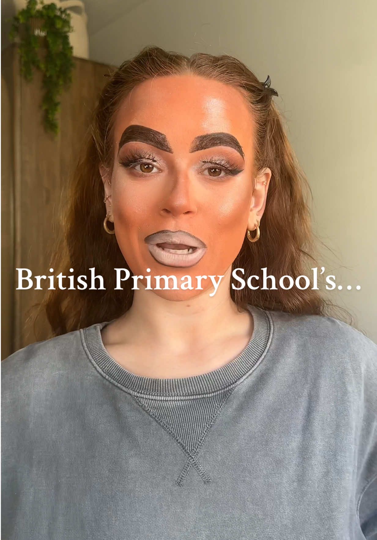 Replying to @Lindsay and Mia guyssss what did I miss???🧡 #britishprimaryschool #primaryschool #orangefoundation #britishschools #britishschool #orangemakeup #britishmakeup #britishschoolgirl #ukmakeup 
