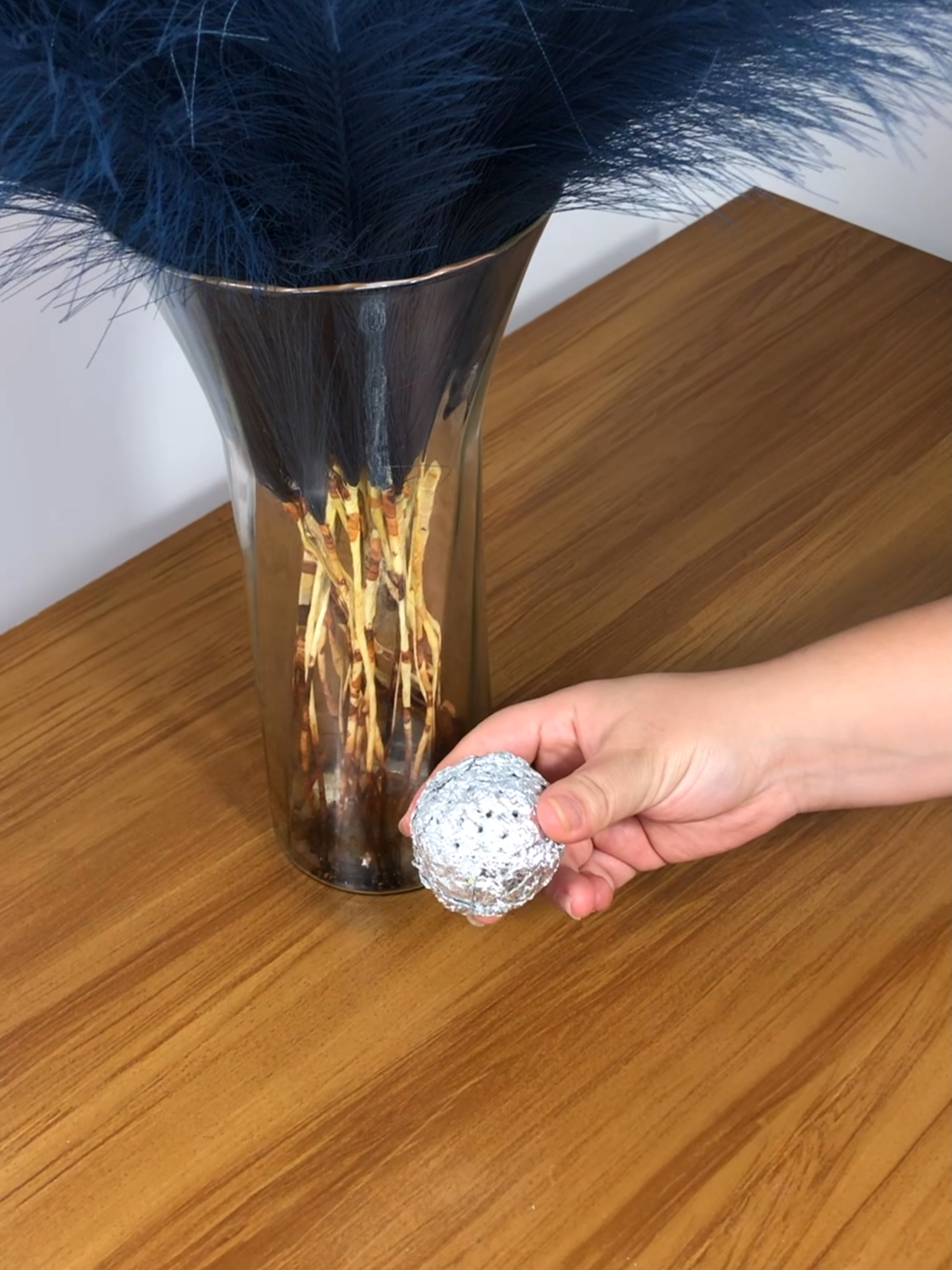 Put this in your home today and be amazed at what happens! #lifehacks #cleaning