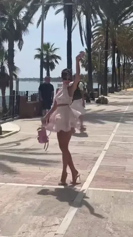 Fairy 🧚‍♀️ 