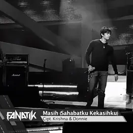 Definisi vokalis yang suara dan orangnya sama-sama ganteng. Sinkron! #fyp #masih #donniesibarani 
