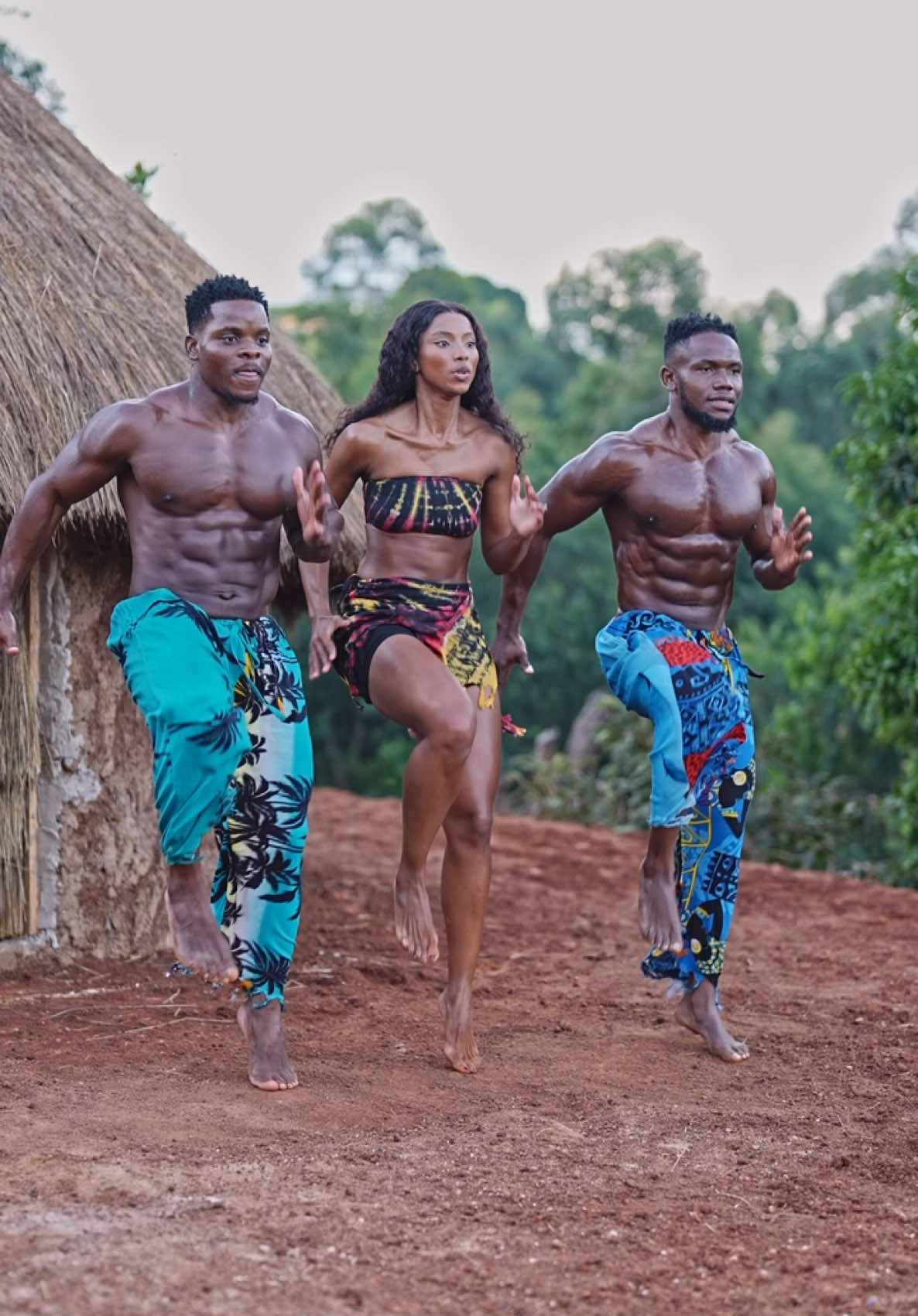 HIIT workout for fat loss and building lean muscle  @coach kenny24   @Ty_young _life  #gym #Fitness #GymTok #GymLife #fitnessmotivation #Fitness #HITT #trendingvideo #workoutmotivation 