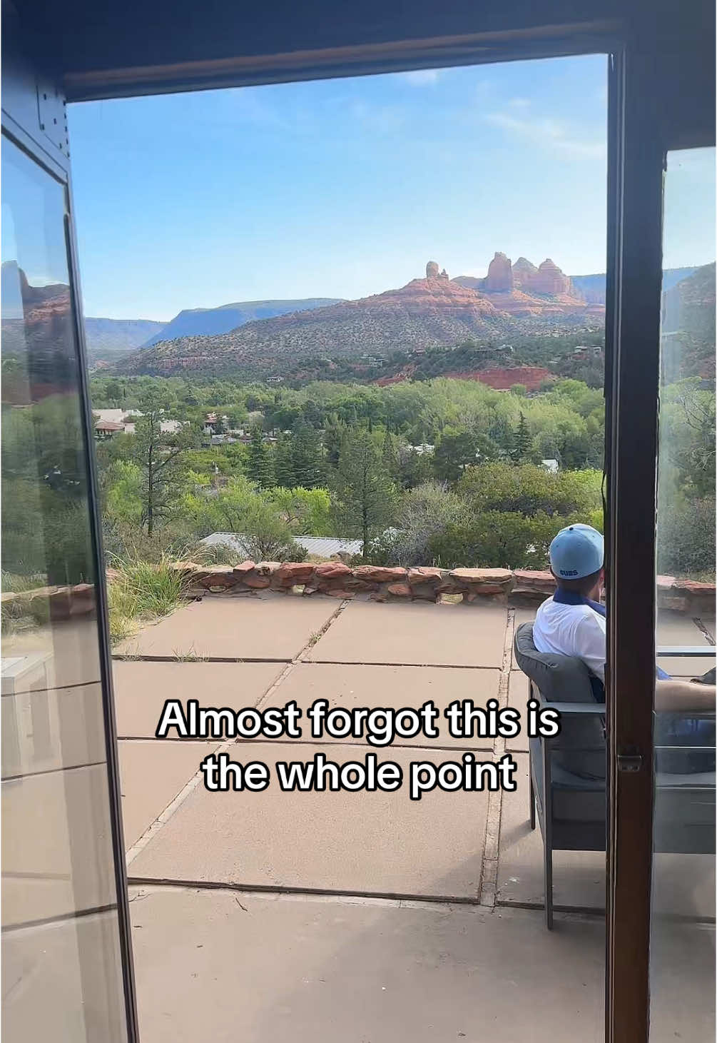 This view from our Airbnb in Sedona 😍 #sedona #sedonaarizona 