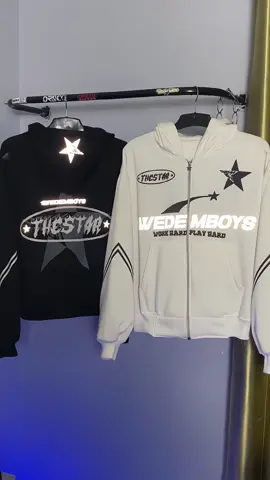 Stok Menipis ey Jangan sampai kehabisan lagi tuh🫣#hoodieboxy #hoodienyala #hoodiereflective #hoodiezipper #hoodiezipper #hoodiekece #hoodiekece #hoodiedanapelajar #hilman_nrzmn 