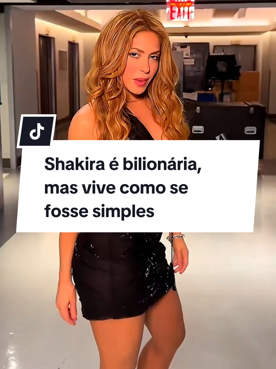 Shakira é bilionária, mas vive como se fosse simples #superação #famosos #cantora #curiosidades 