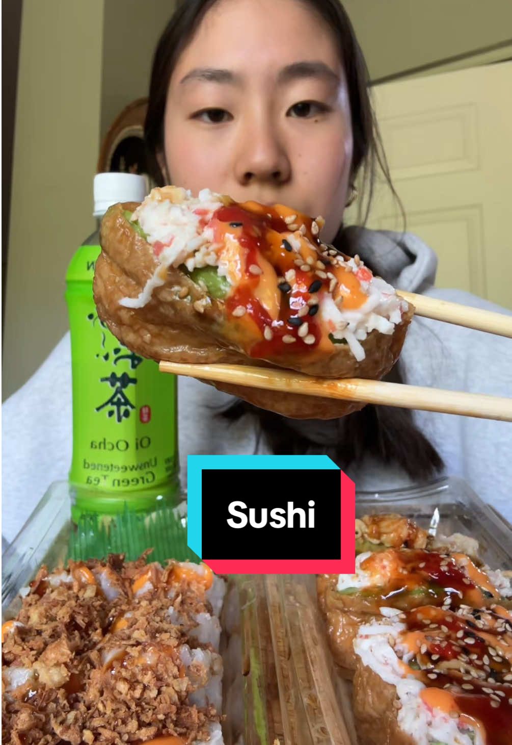 Sushi Mukbang with @Ito En Green Tea  I got a crunch roll thing and inari sushi  #itoen #itoenpartner #mukbang #asmr #sushi #crunchroll #californiarolls #inarisushi #sushiroll #fyp #fypシ #mukbangfoodasmr #mukbangeatingshow #food #Foodie #mukbangasmr #mukbangs #sushimukbang #sushiplatter #yum 