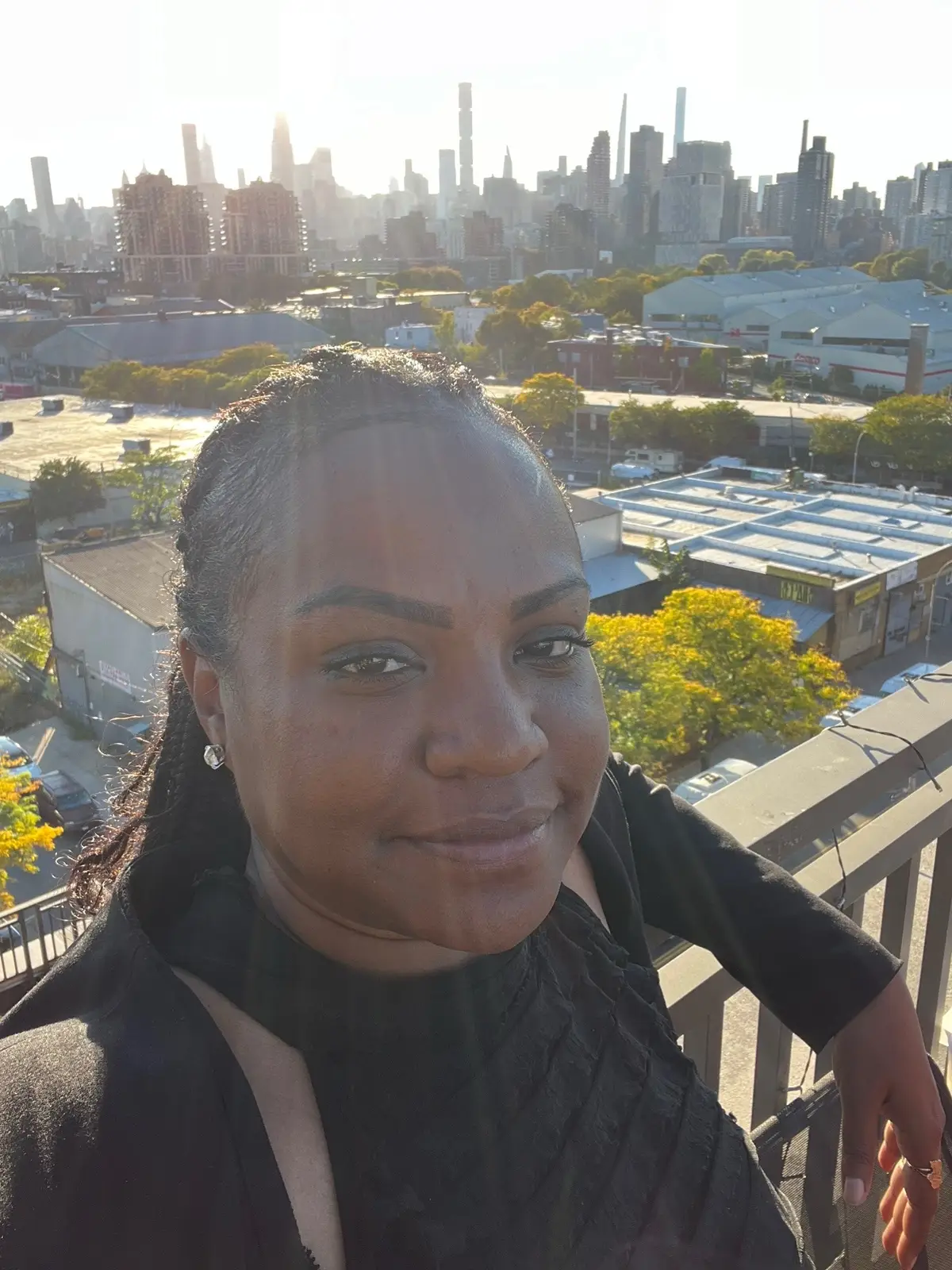 God is worthy to be praised 