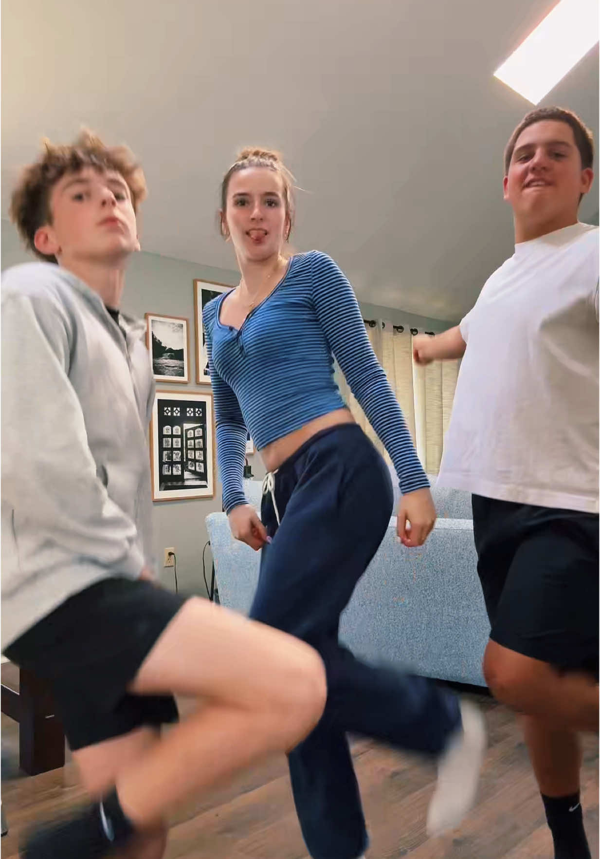 Happy birthday @Javi🇩🇴🇲🇽 @Brock winters 