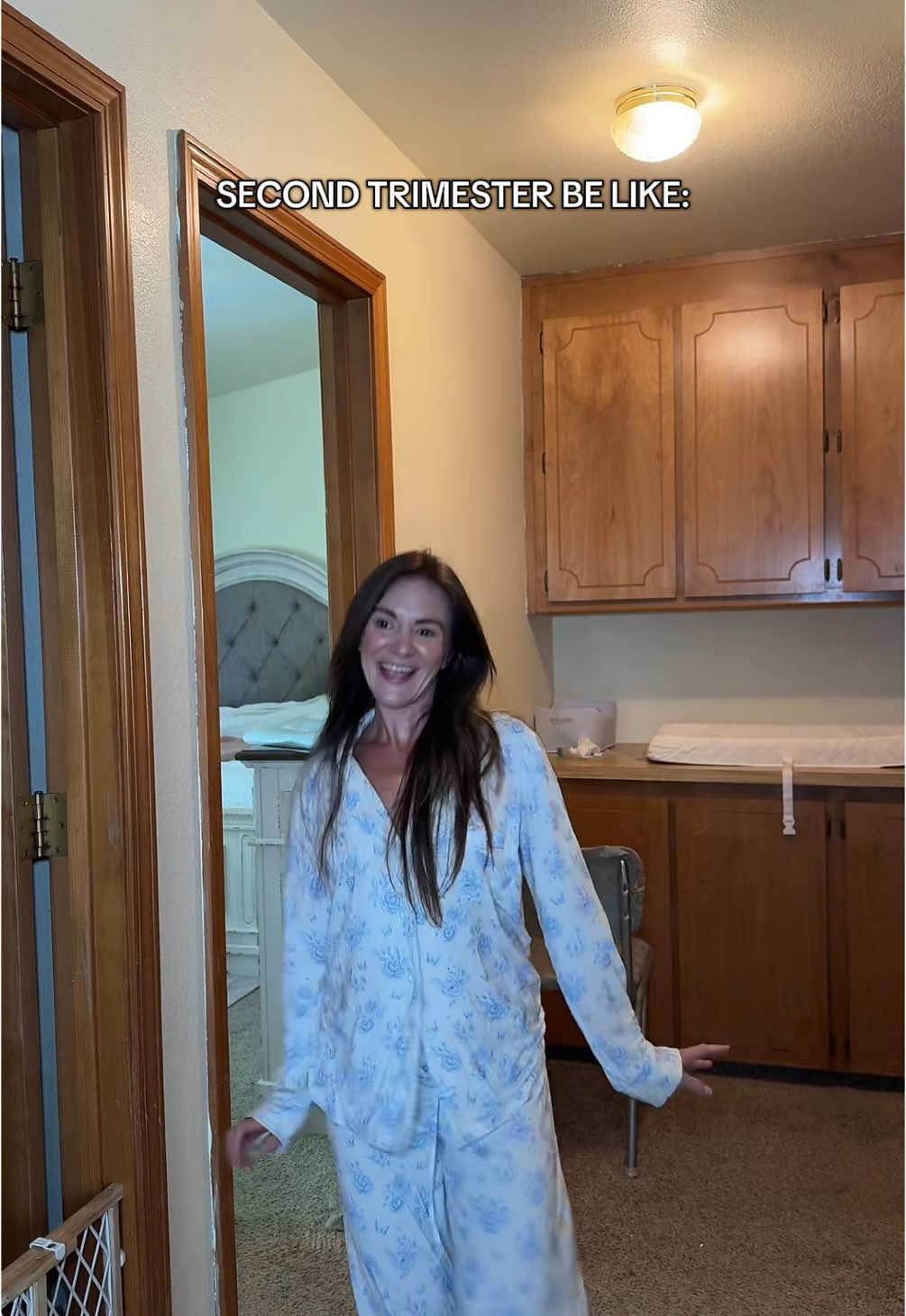 “Your energy comes back.”… for ten minutes. #secondtrimester #pregnant #pregnancy #pregnancyhumor 