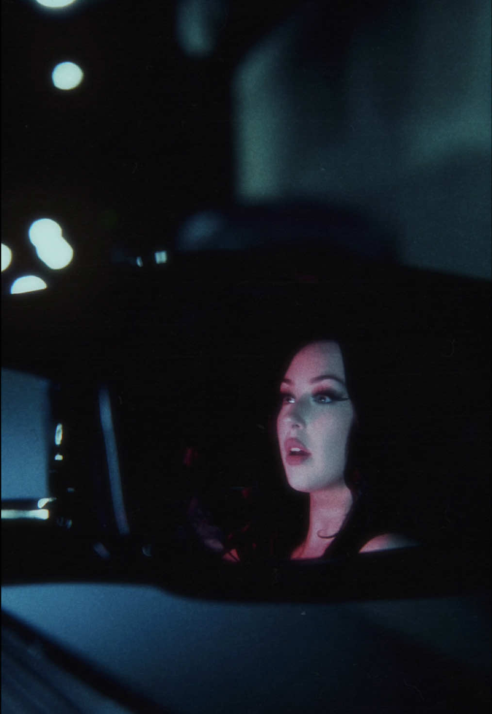 Baby when we touch 🎧❤️‍🔥…. #reedwonder #themachine #popmusic #darkrnb #musictherapy #fypシ 