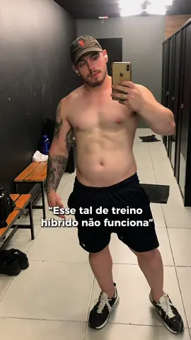 De bônus você ganha condicionamento cardiovascular e pode comer mais calorias 😂💪⚡️ Já me segue pra acompanhar mais do treino híbrido @feegutierrez._ 👊 #treinohibrido #atletahibrido #musculaçao #corrida #transformacao #antesedepois 