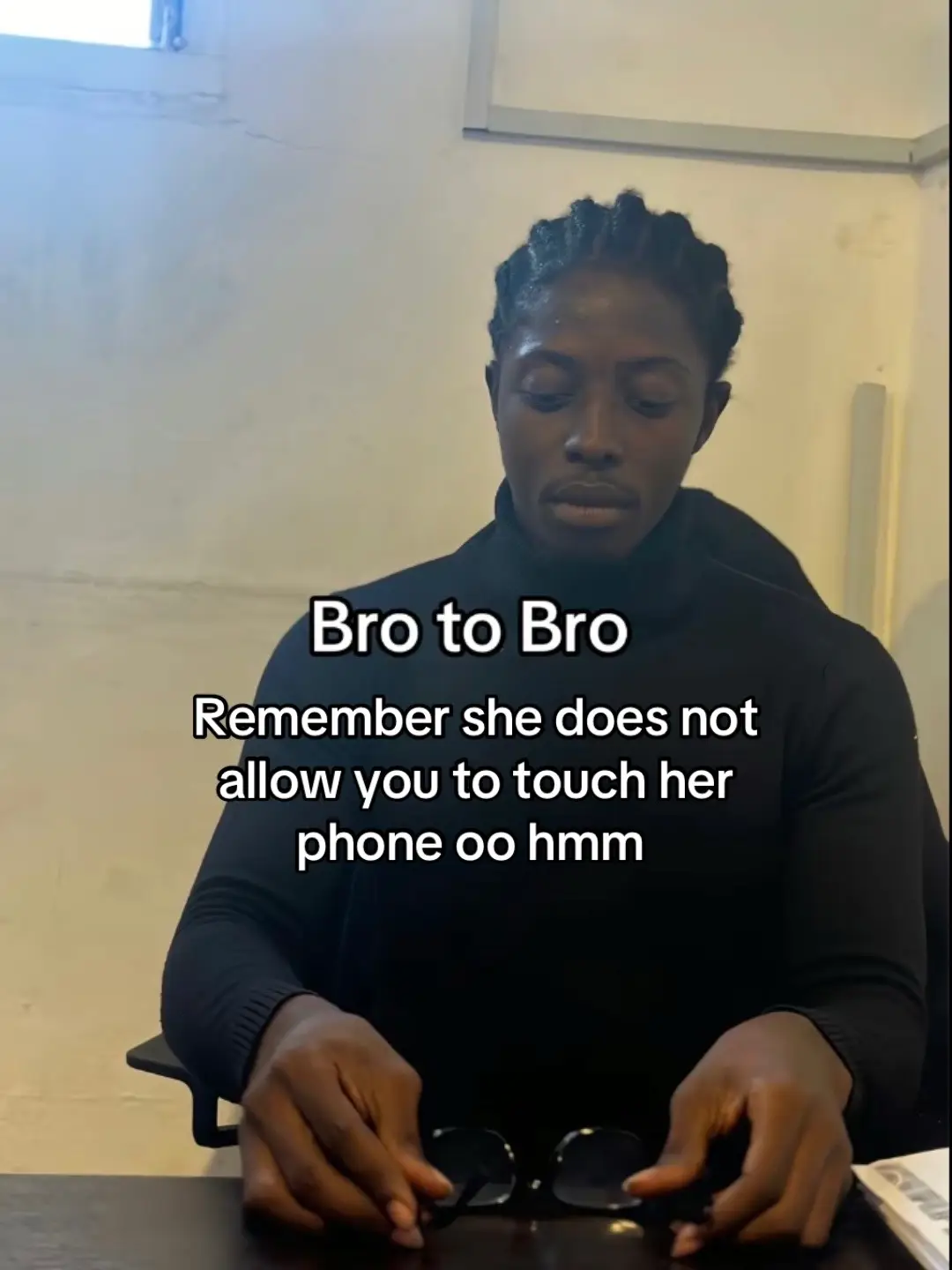 The reason why you touch her phone is you putting it on charge for her always that’s all  #theirisdeen #silvercast49 #mrblayy #bracanz_ #prayformarv #fyp #pppppppppppppppp @Iris Deen @fansofirisdeen @Blayy🖤❌ @Hood panelist  🇬🇭 @bracanz__ #kwadwosheldon @KSS. 