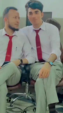 with buddy @❤️☆_U M E R_☆❤️ #foryoupage❤️❤️ #friendvibes💕 #bsnlife❤️💊💉🎓🎉🏥 #universitylife #BSN #medicalstudent 