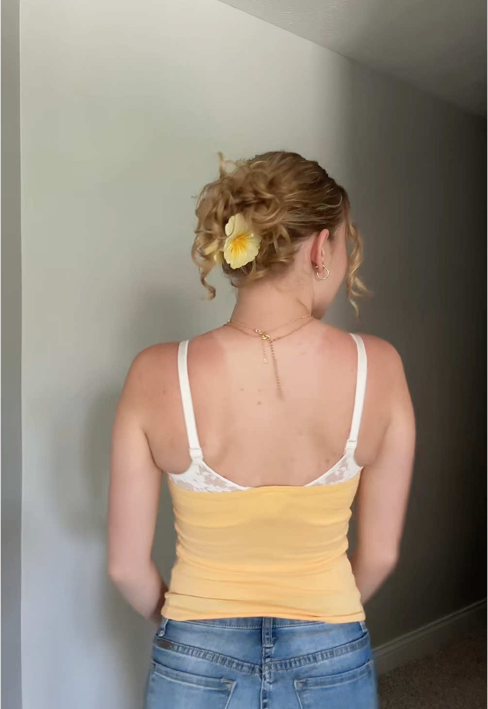 OBSESSED with this claw clip #Summer #fit #hair #fitcheck #wlw 