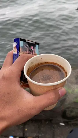 Kopi + La Ice jan pas karo hawane☕️☕️