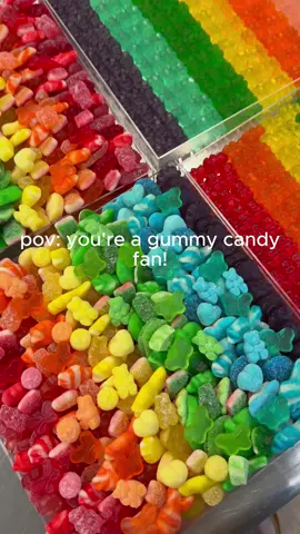 Let’s make a candy board together 🍭🍬 #rubybond #candy #gummycandy #candyboard #candybox #letsmakeacandyboard #gummycandy #rainbow #rainbowaesthetic 