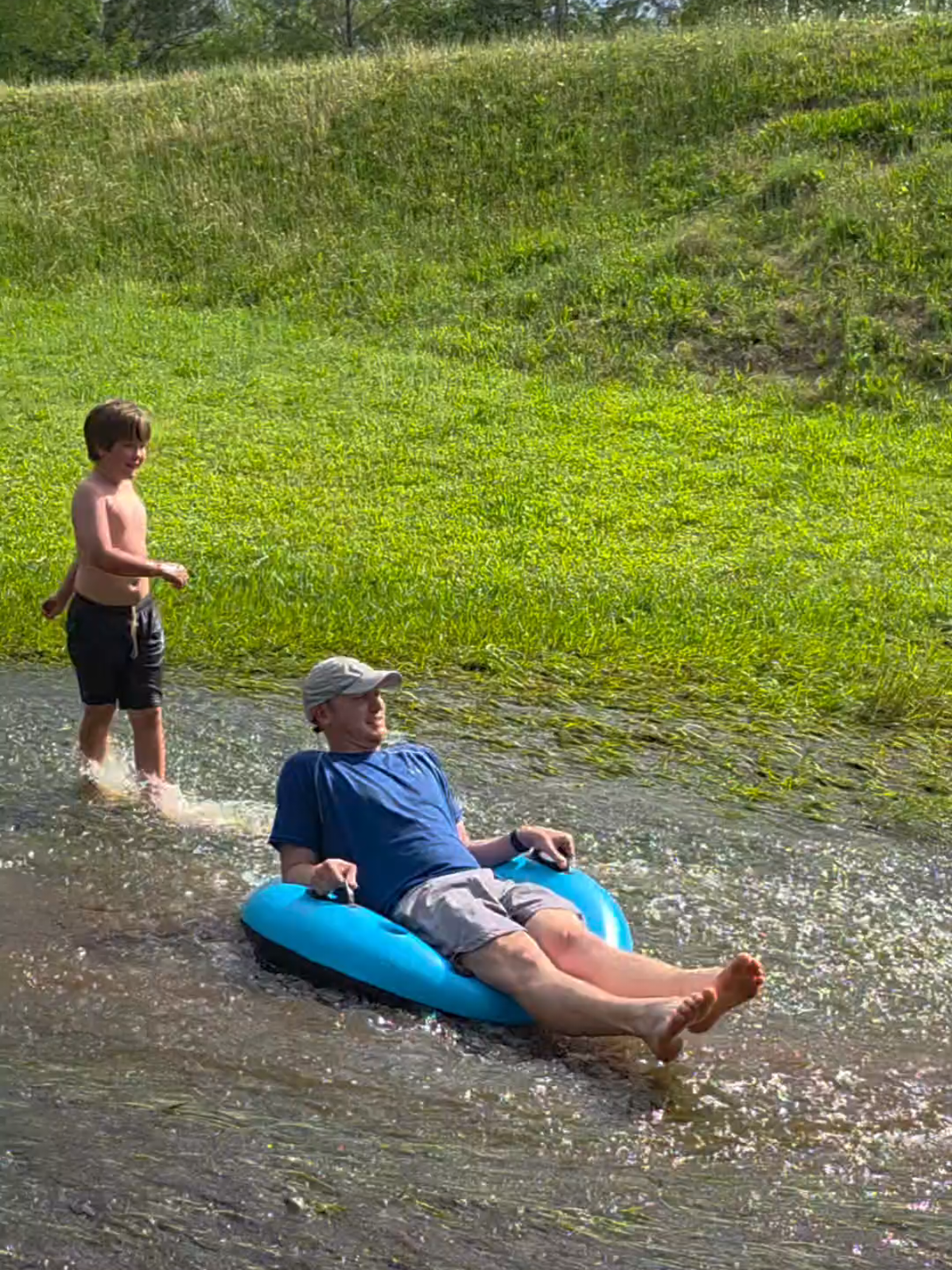 Just enjoying the little things - These two 🥰 #boymom #brothers #fun #pondwater 