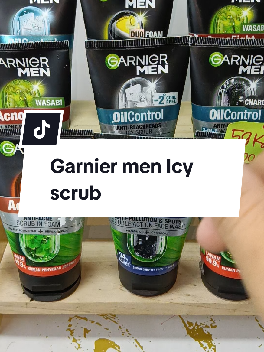 Permasalahan komedo dan berminyak ambil varian Garnier men Icy scrub #satukontentiaphari #garnier #garnierindonesia #fnfmediagroup #fnfmediagroupxgarnier #garniermen #sabunmuka #sabunmukapria #facialfoam #skincareroutine 