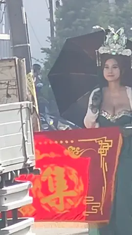 今天的太陽真的好大!!