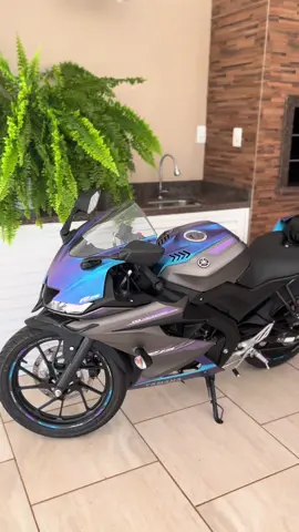 até suja ela é linda 🤌🏻 #yamahar15v3 #fyp #bikerlife 